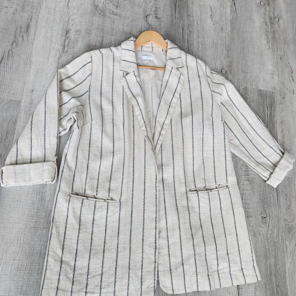 J Jill boyfriend blazer Navy & Cream Stripes. Open front, sz M